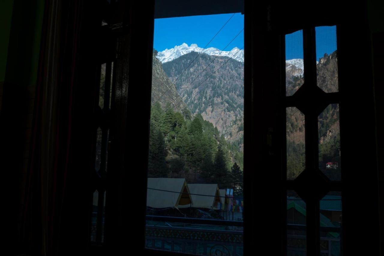 Chojh Inn Cafe & Homestay Kasol Eksteriør bilde